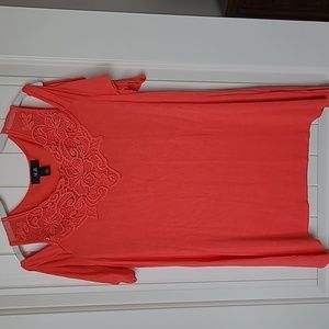 AGB shoulder detail top